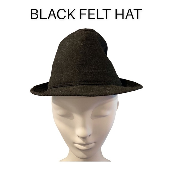 Black felt halt FREE when bundled with a purchase of another item - Picture 1 of 10